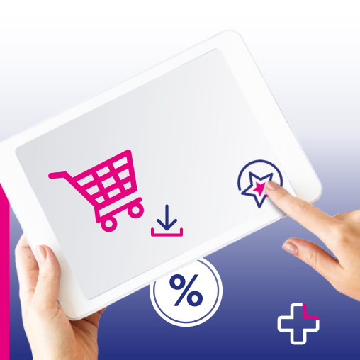 Una persona haciendo click en un logo Una persona haciendo click en un logo